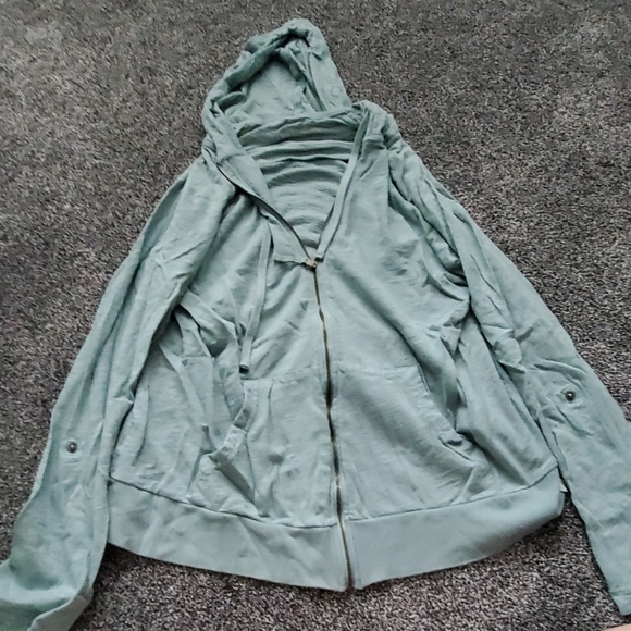 Light teal lightweight hoodie - Picture 2 of 3